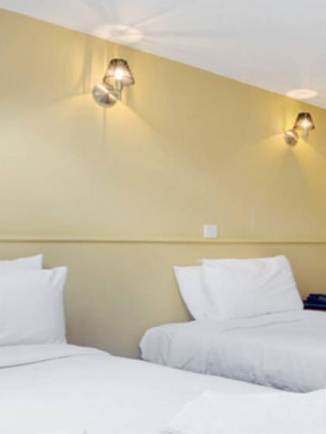 Park Avenue Quad Rooms